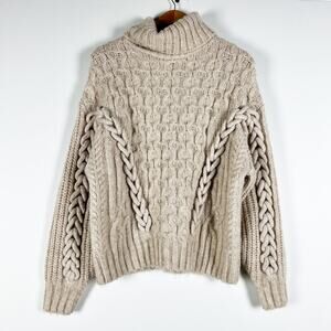 NWT H&M cable knit chunky oversized sweater Size Small